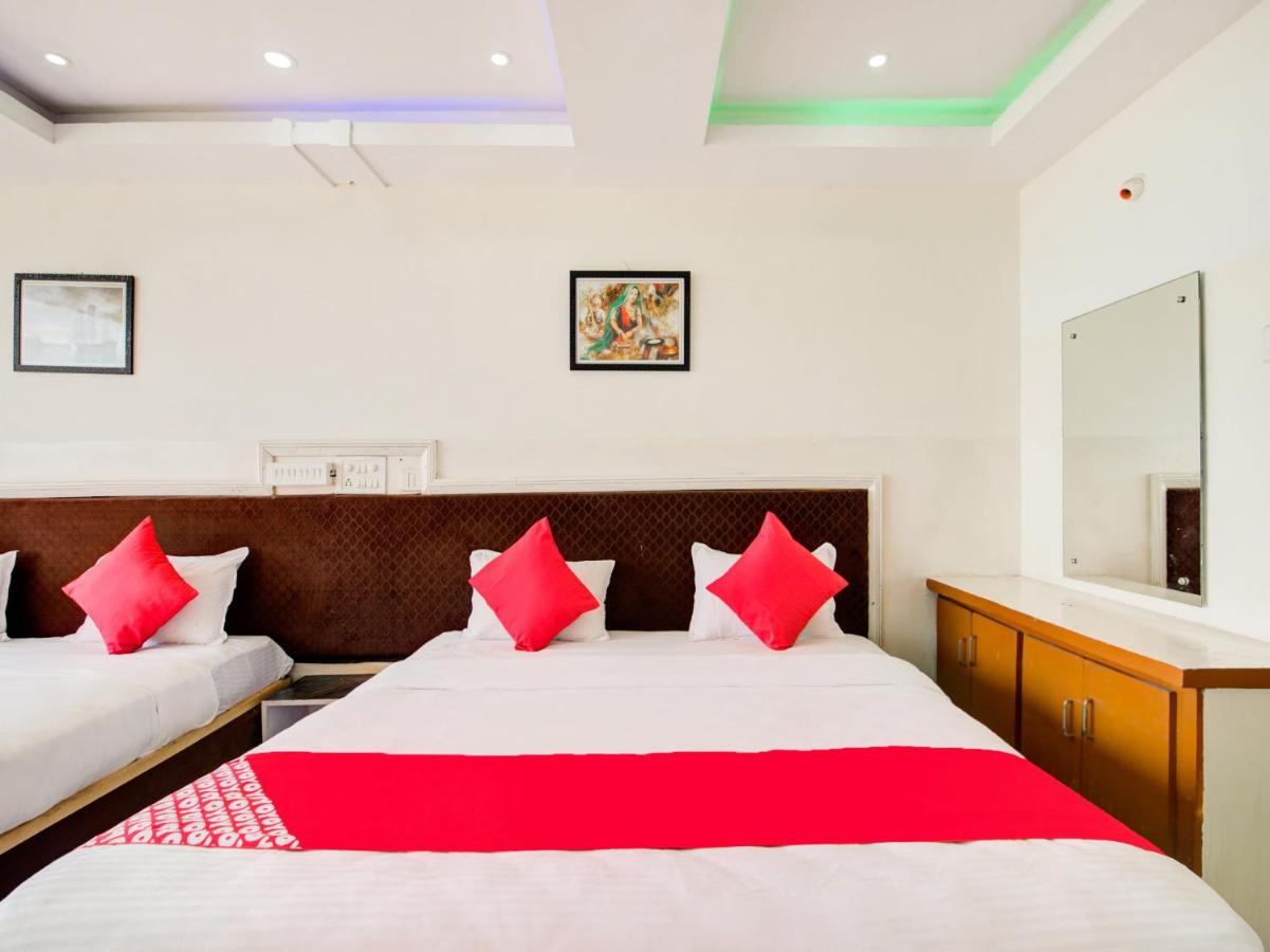 Oyo 69511 Hotel Sea E Pearl Visakhapatnam Extérieur photo